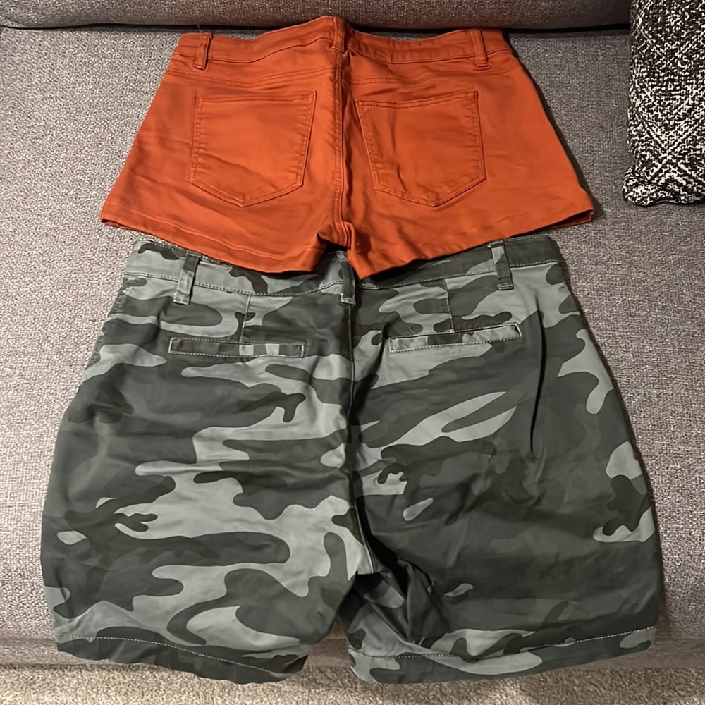Shorts - Picture 2 of 2